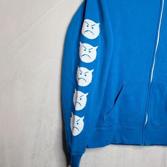 The Smashing Pumpkins The World is a Vampire 2023 Tour Hoodie Size Medium - Picture 3 of 8